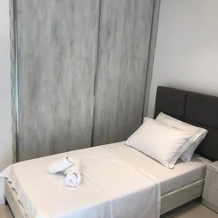 Apartment Lux *