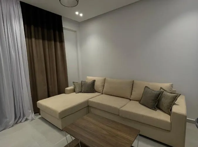 Apartment Lux Sarandë